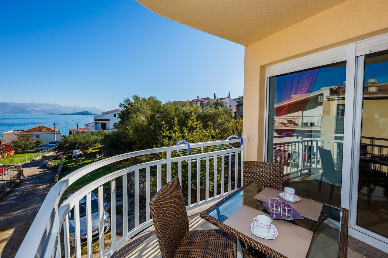 Apartments Nada Trogir Exterior photo